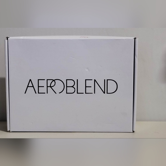 Aeroblend Airbrush Makeup Personal Starter Kit - Picture 14 of 15